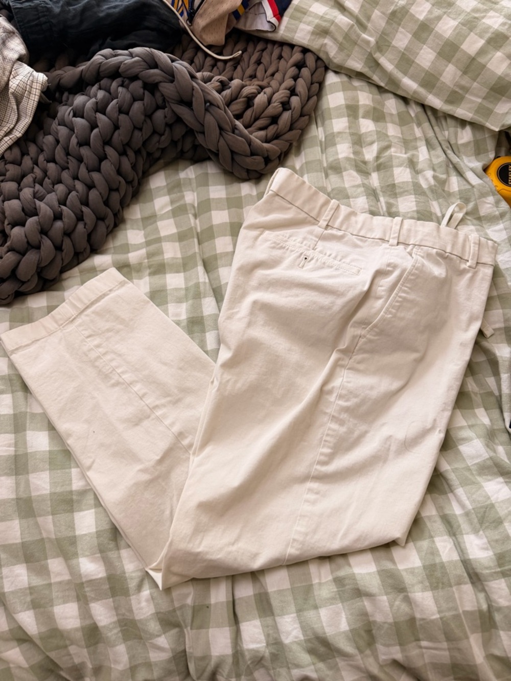 Uniqlo Smart Ankle slim chino pants - Medium 30-33